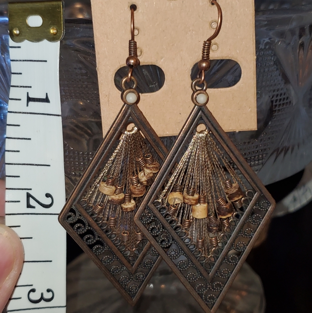 Copper tone and brown/gold earrings